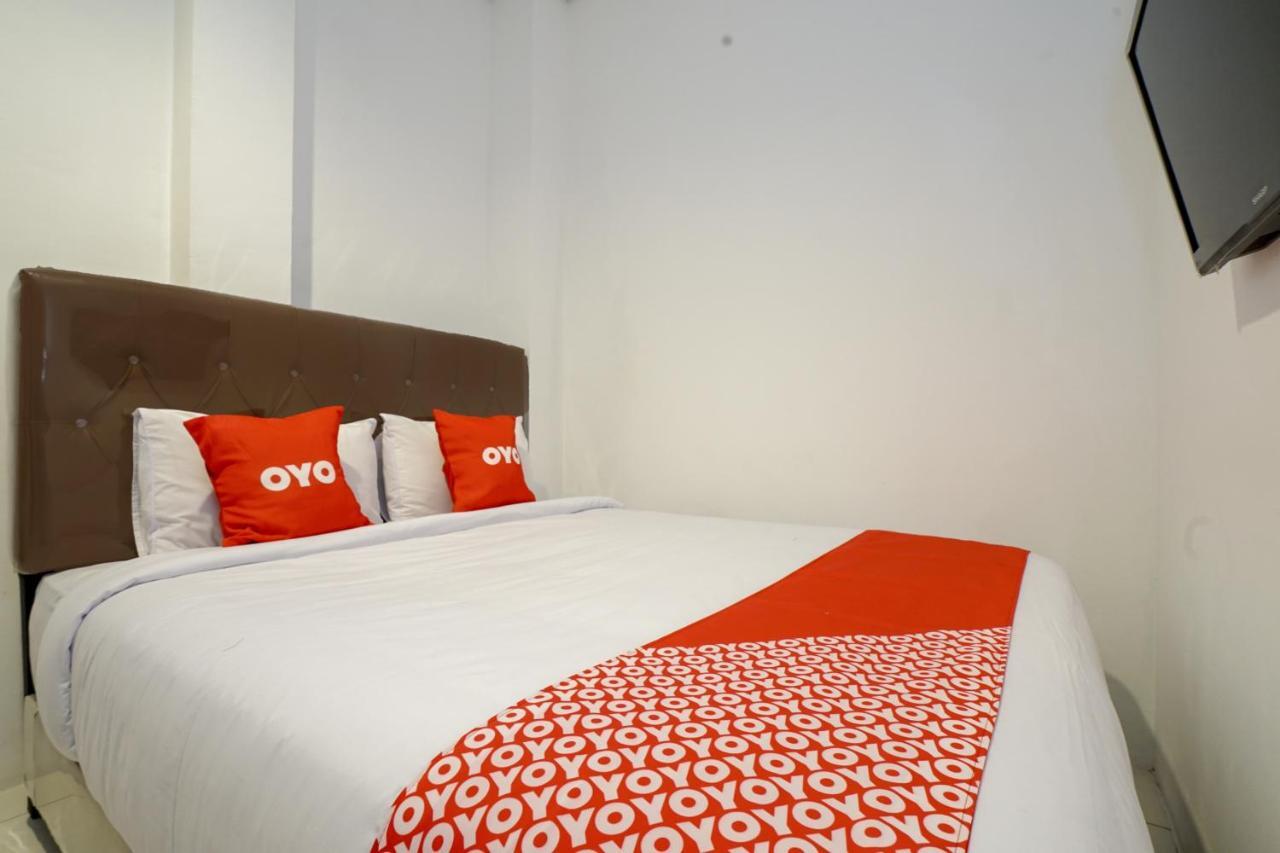 Hotel Oyo 2067 Fedith Kost Syariah Palembang